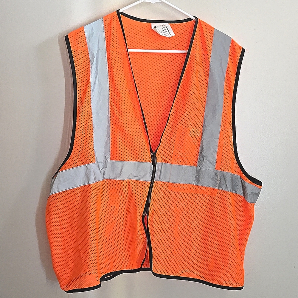Radnor Hi-Vis Safety Vest